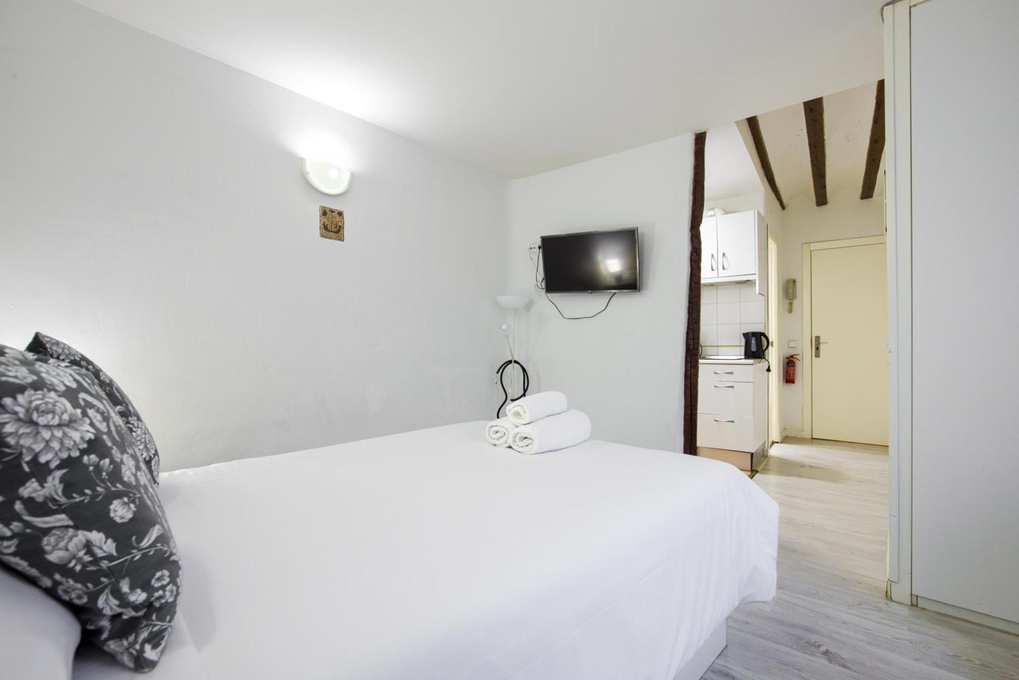 Apartamentos Ryc Alcalá de Henares Extérieur photo