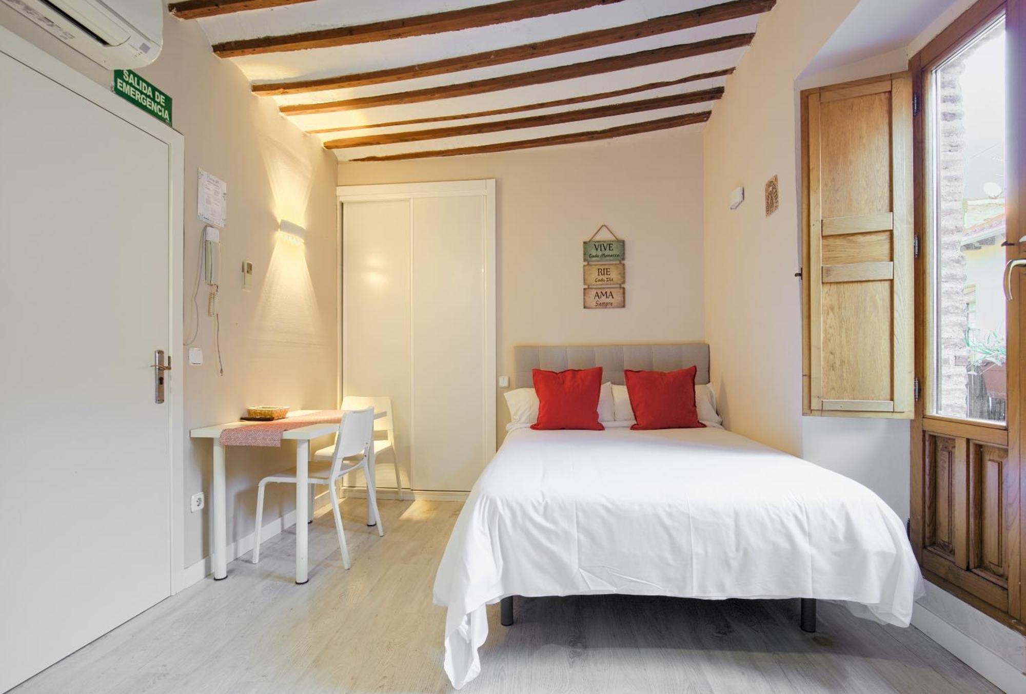 Apartamentos Ryc Alcalá de Henares Extérieur photo