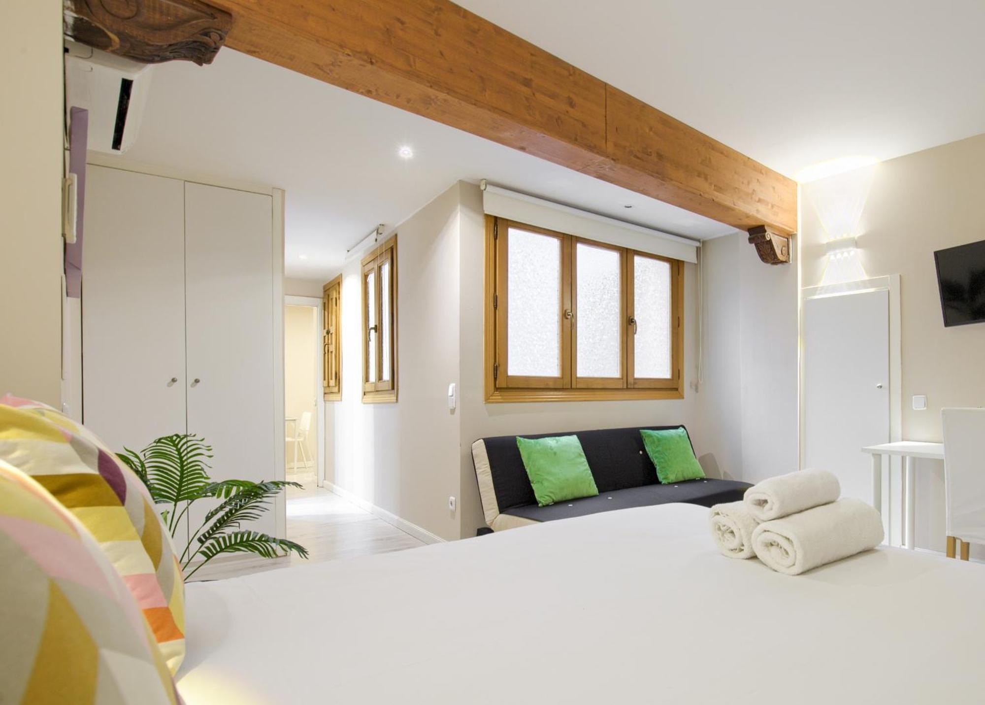 Apartamentos Ryc Alcalá de Henares Extérieur photo